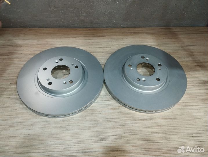 Комплект передних тормозных дисков Honda Accord 7