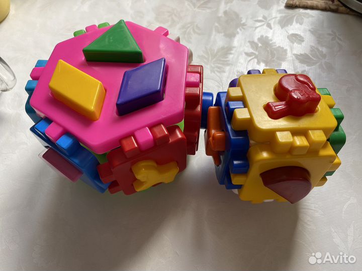 Развивающие игрушки