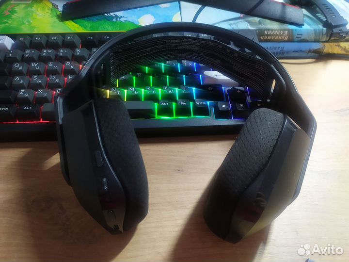 Наушники logitech g733