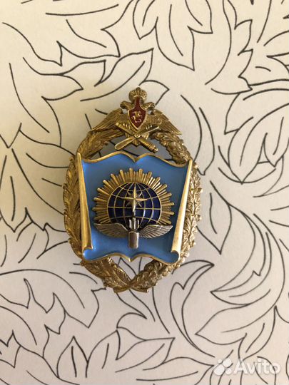 Нагрудный знак училища