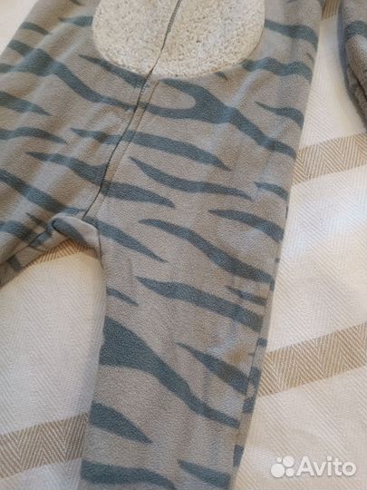 Флисовый комбинезон carters 74 и пинетки