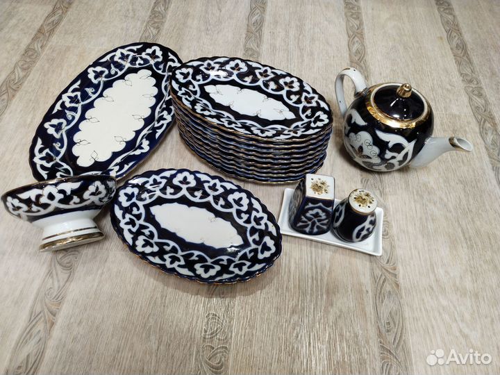 Тарелки и другая посуда (Узбекистан)