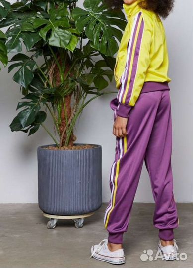 Спортивный костюм для девочки р 152