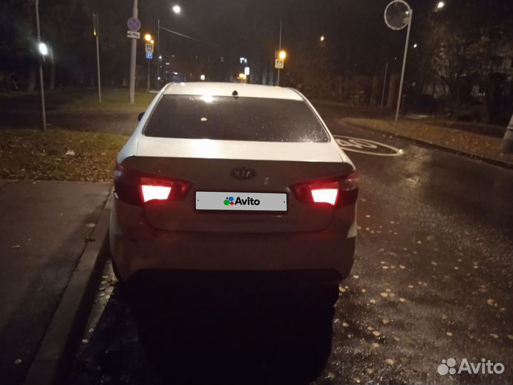 Kia Rio 1.4 МТ, 2012, 299 000 км