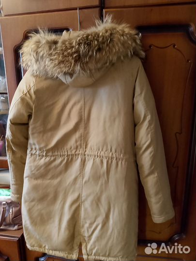 Пуховик женский