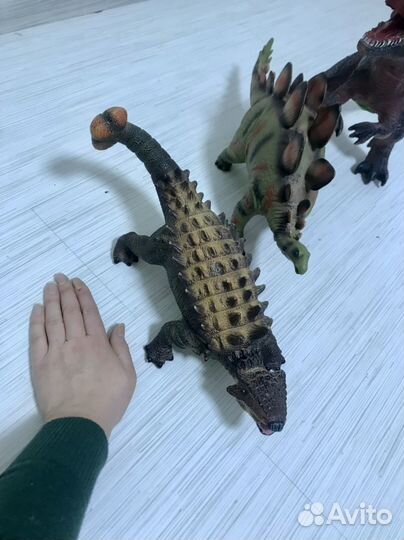 Резиновые динозавры со звуковым эффектом