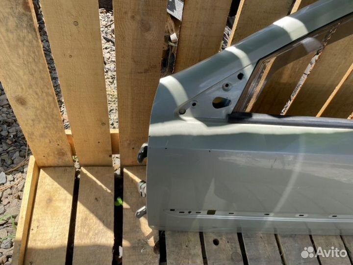 Дверь передняя левая Renault Laguna 2 K4M 2003