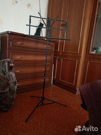 Пюпитр. Подставка для нот