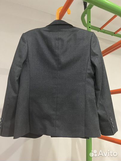 Школьный костюм