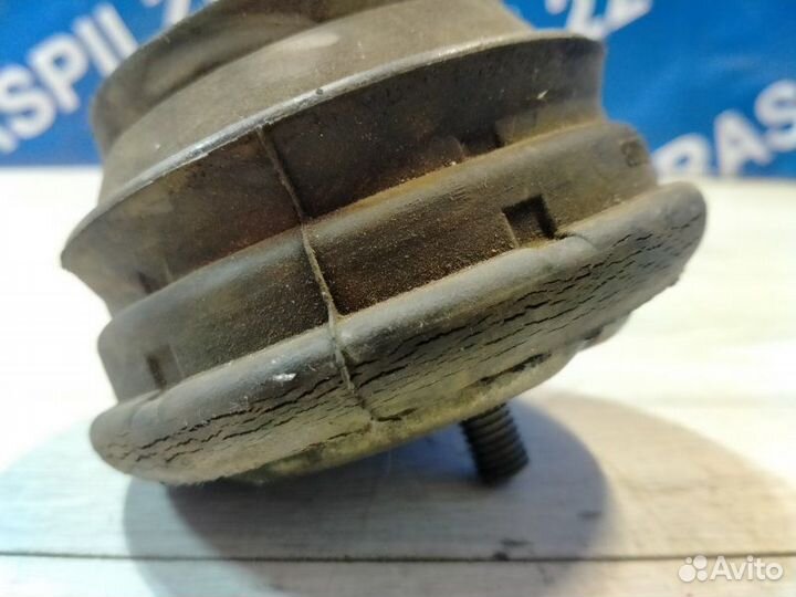 Подушка двигателя Bmw 525I E39 M54 09/2000