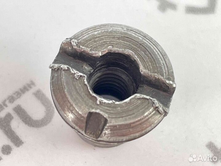 Гайка Иж сцепления фасонная Иж49 1-145