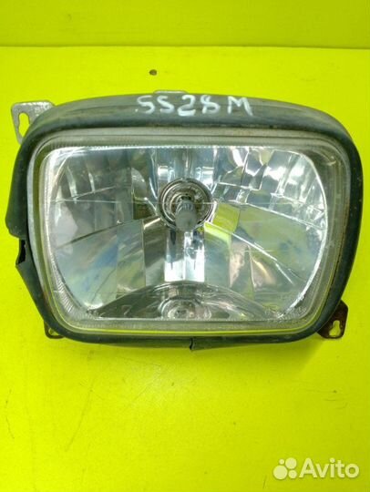 Фара передняя правая Mazda Bongo SS28M R2 1999