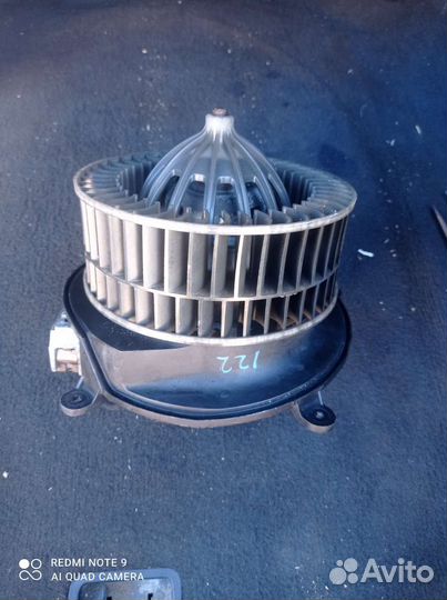 Моторчик печки mercedes