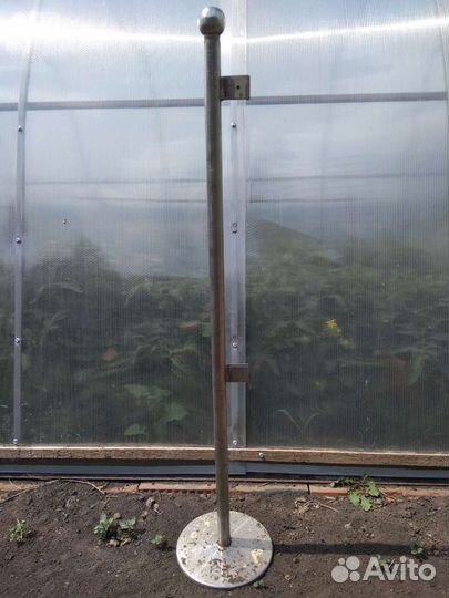 Стойка ограждения