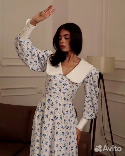 Платье женское