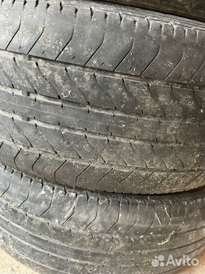 Dunlop SP Sport 270 235/55 R19