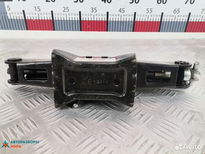 Домкрат Renault Captur 2014