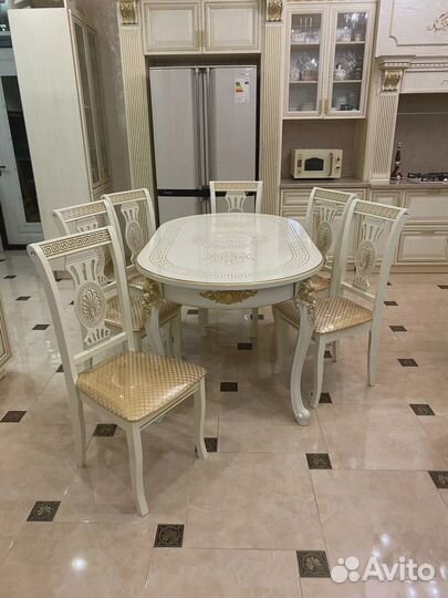 Стол, стулья