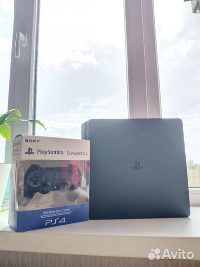 Sony PS4 slim 1tb
