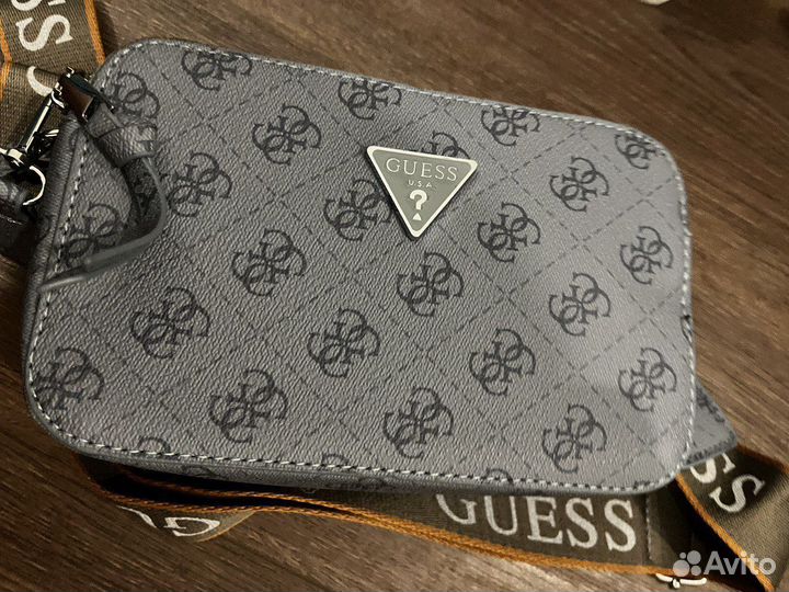 Женская сумка кросс-бодди guess