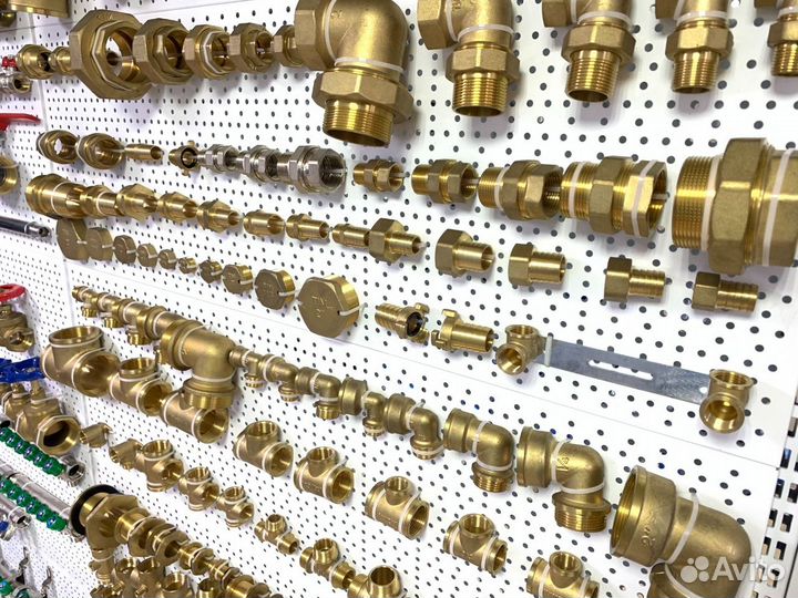 Заглушка латунная с наружной резьбой 1 1/4