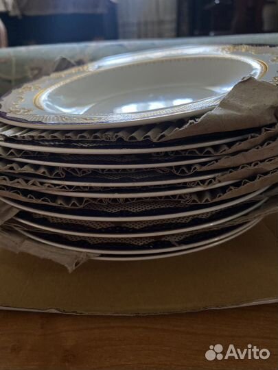 Чайно столовый сервиз на 12 персон