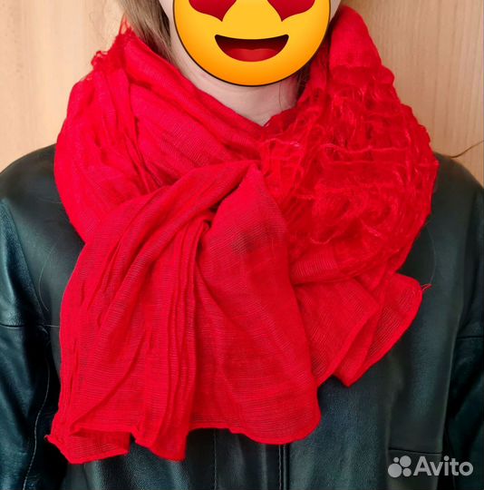 Шарф женский легкий красный