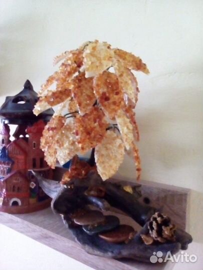 Деревья счастья и денег из янтаря