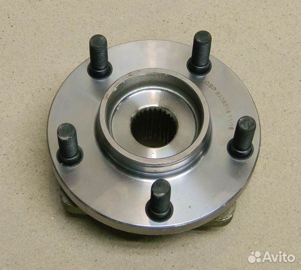 Ступица передняя Dodge Caravan 4 (2001-2007)