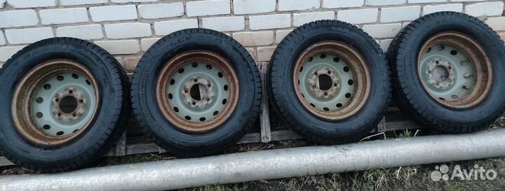 КАМА Kама-Euro LCV-520 205/75 R16 91
