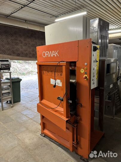 Пресс пакетировочный