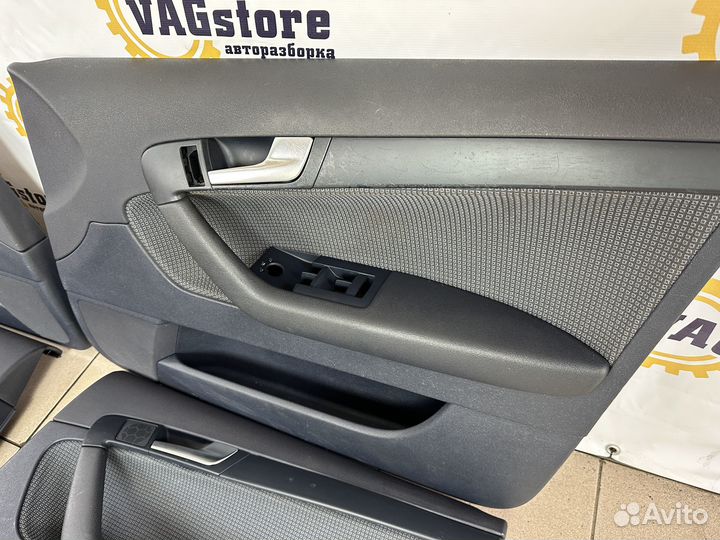 Обшивки дверей комплект Audi A3 8P 2006