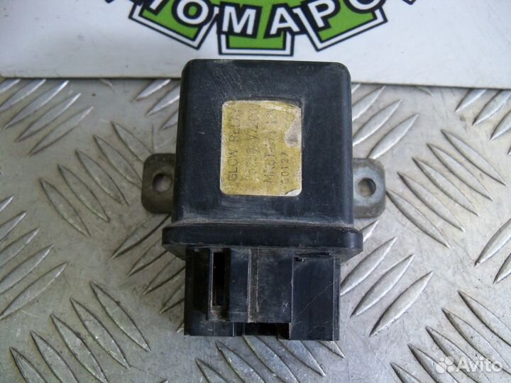 Реле свечей накала Nissan Patrol K160 / K260 2.8