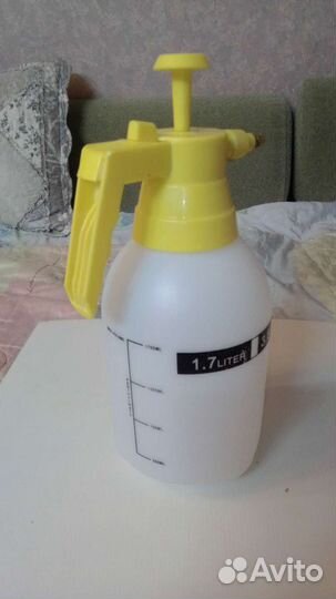 Опрыскиватель садовый универсальный помповый