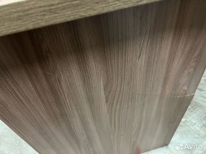 Стол письменный