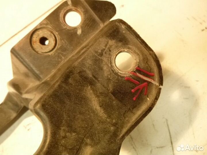 Кронштейн фары правый mitsubishi colt colt (Z3) 20