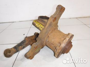 Кулак передний правый ман