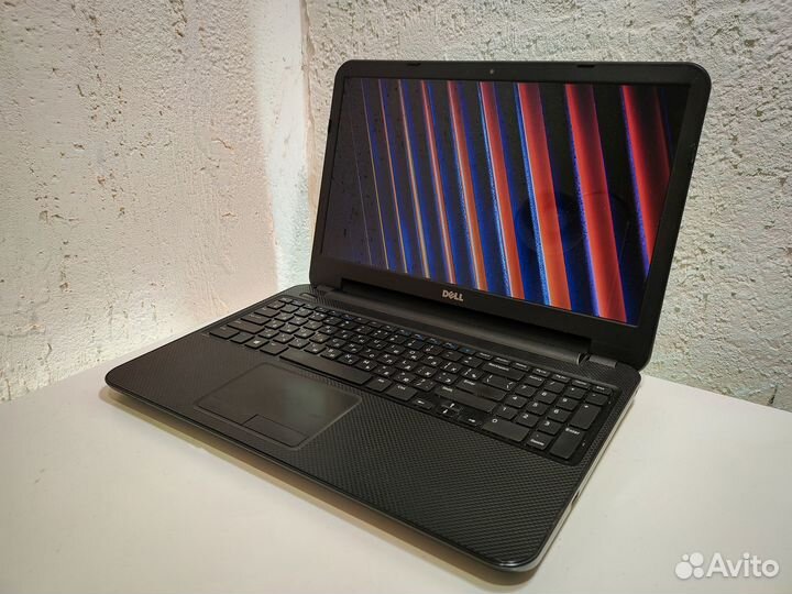 Ноутбук Dell: Intel Core i7, DDR3 8GB, SSD 240