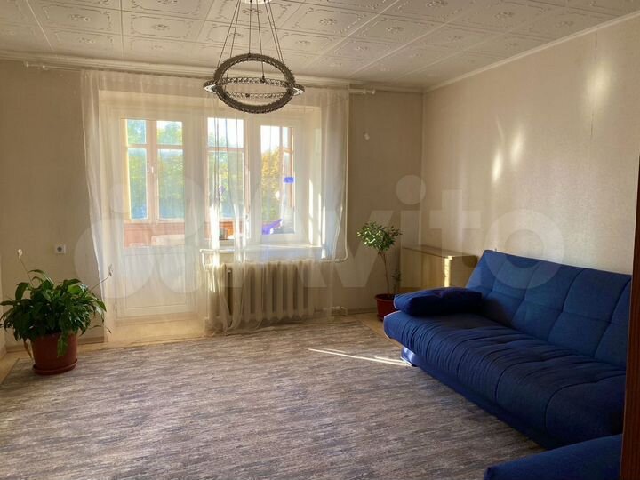 4-к. квартира, 94 м², 4/10 эт.