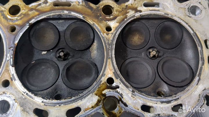 Головка блока (ГБЦ) Opel Vectra C, 2005