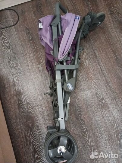 Продам прогулочную коляску