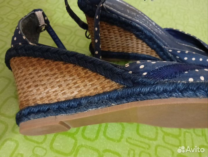 Платье для девочки zara+босоножки
