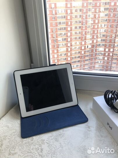 Планшет iPad 3 64 гб wi-fi (полный комплект)