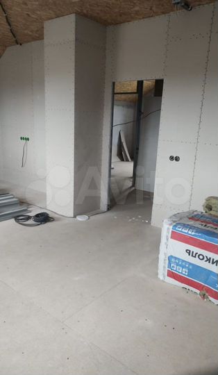 Дом 186 м² на участке 15 сот.