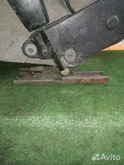 Сиденье переднее правое Ваз 21144