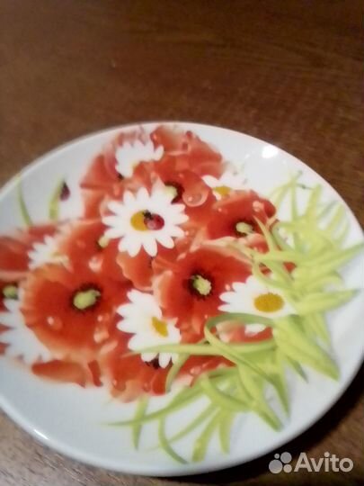 Продаю декоративные тарелки