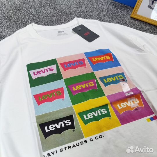 Футболка Levis