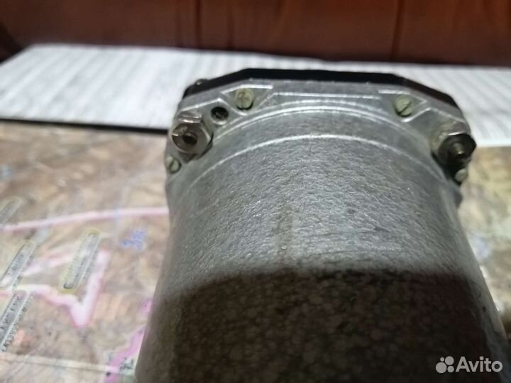 Авиационный высотомер Вд 20