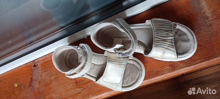 Сандалии для девочки