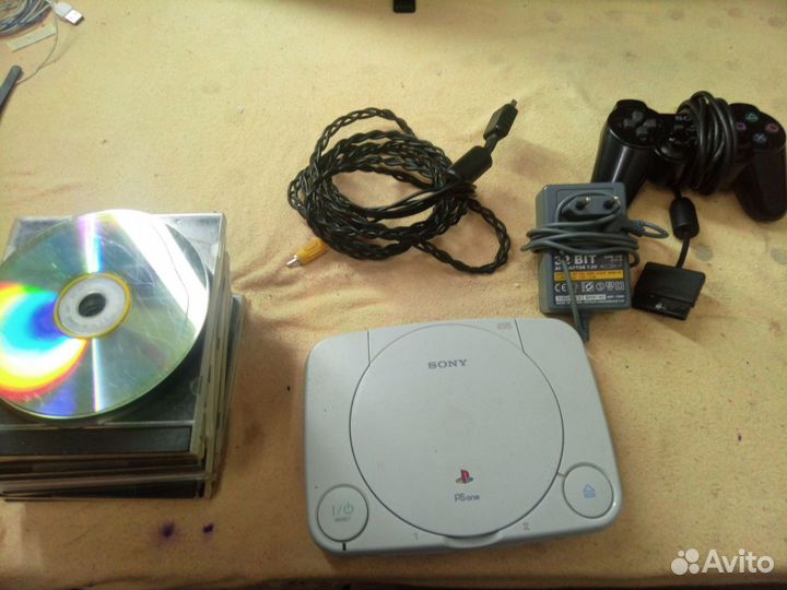 Sony playstation 1 one, ps one ps1